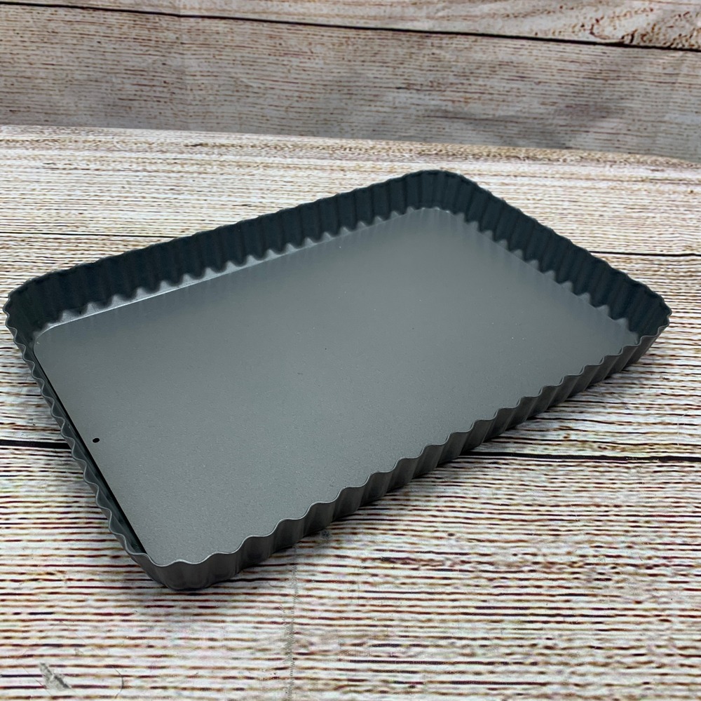 Rectangular Tart Pan Fluted Edges Removable Bottom Nonstick Bakeware Approx 12/9